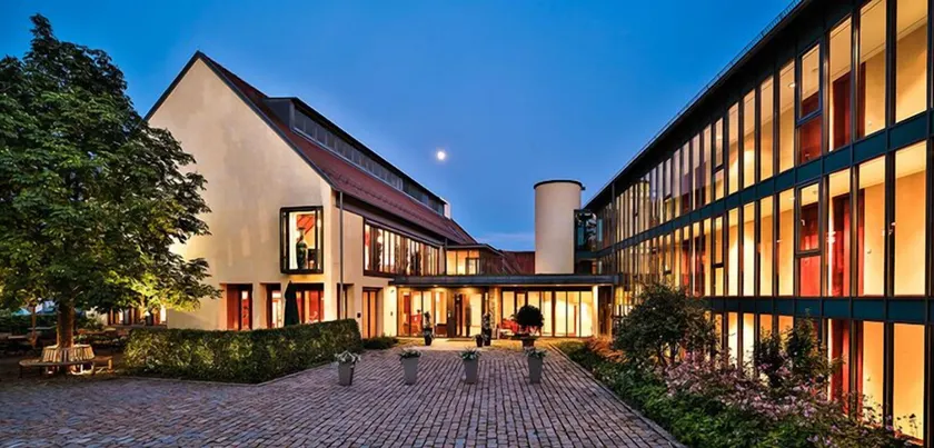 Hotel Oberschwaebischer Hof - Image 1