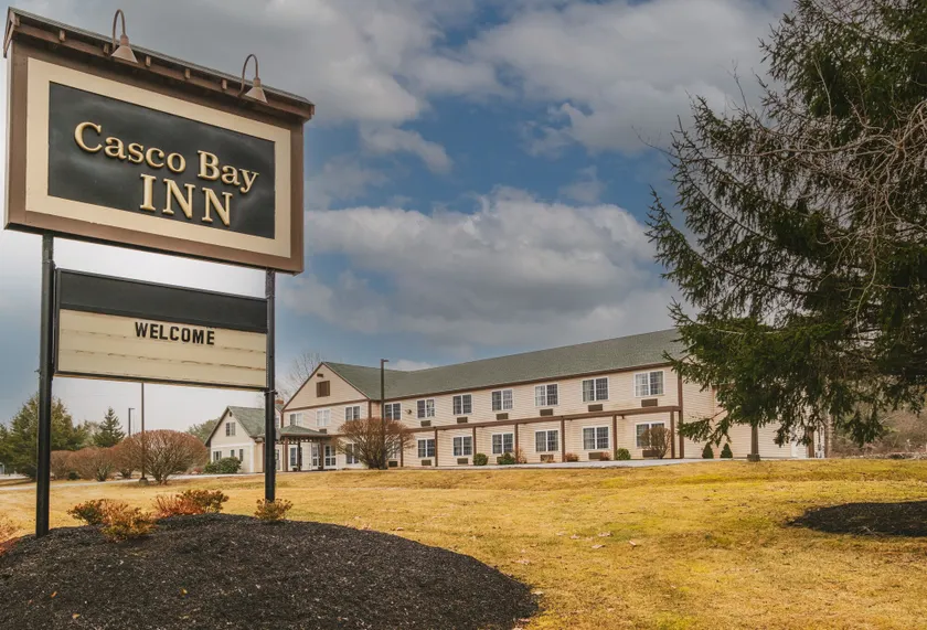 Casco Bay Inn - Image 1