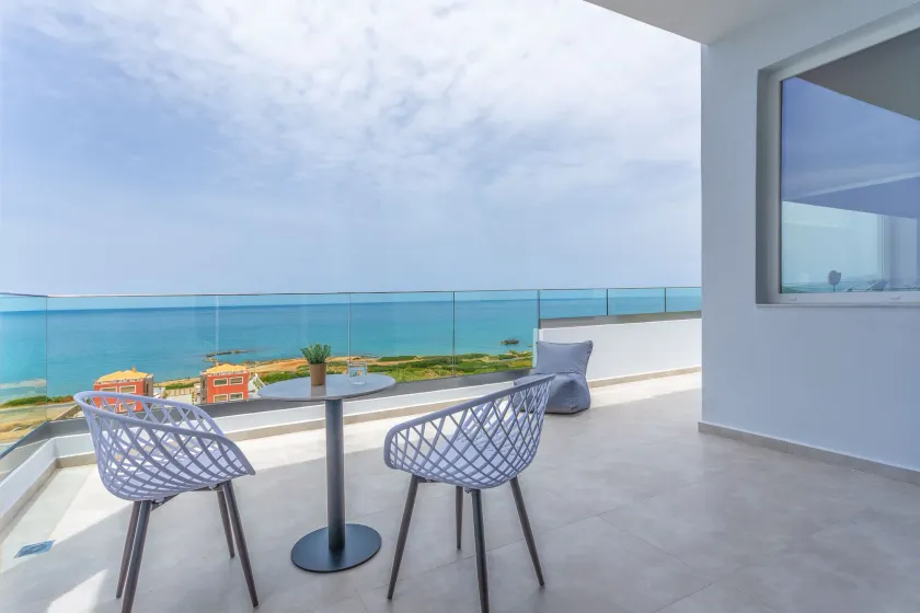 Eva Luxury Sea View Suites Hersonissos - Image 1