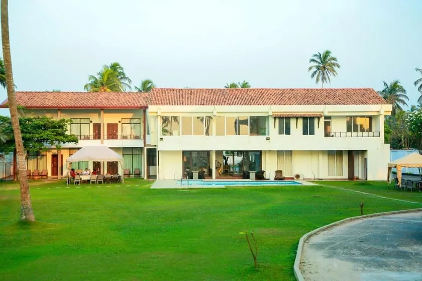 KAY JAY BEACH FRONT - Image 1