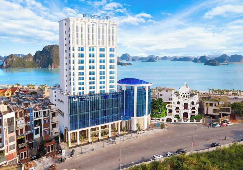 Paddington Hotel Halong Bayview - Image 1
