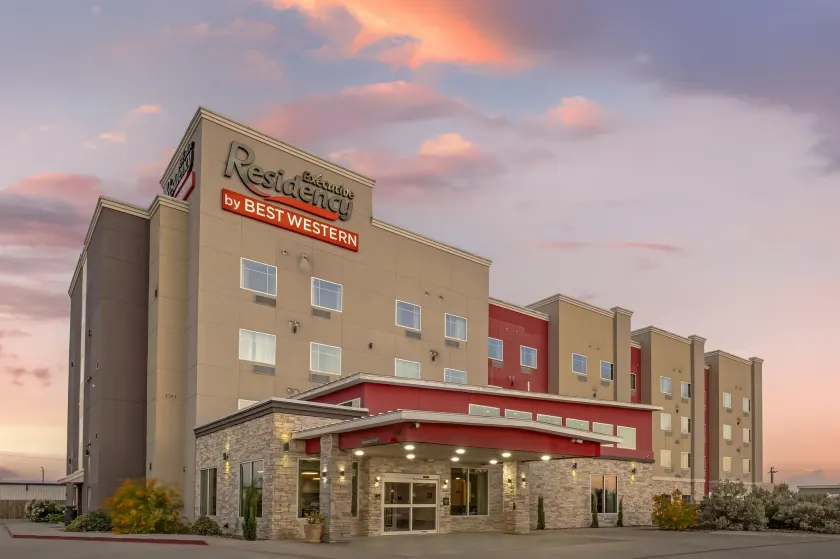 Executive Residency by Best Western Corpus Christi - Image 1