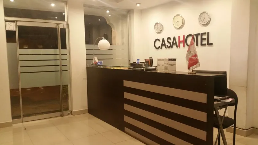 Casa Hotel Jockey Plaza Mall - Image 1