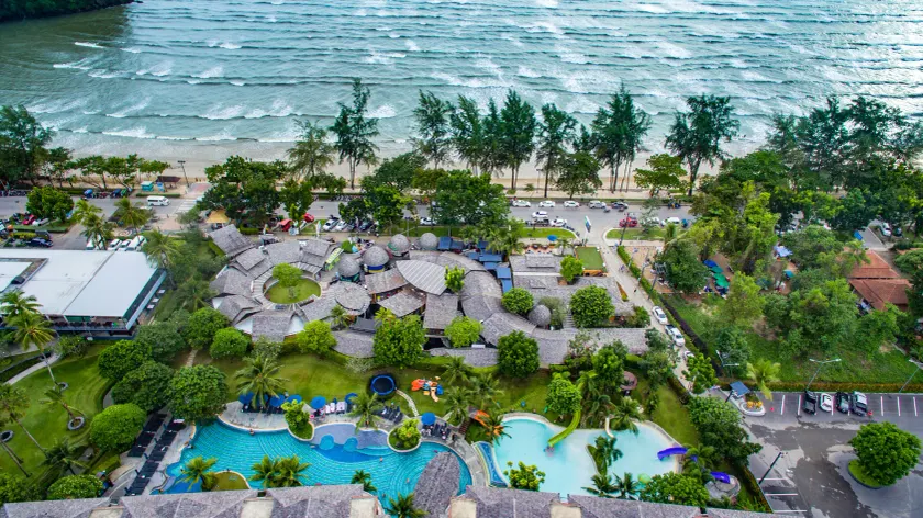 Holiday Ao Nang Beach Resort, Krabi - Image 1