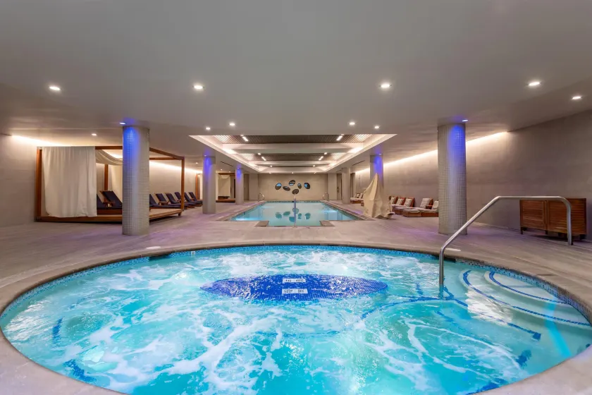 Hyatt Regency Lake Washington at Seattle's Southport - Image 1