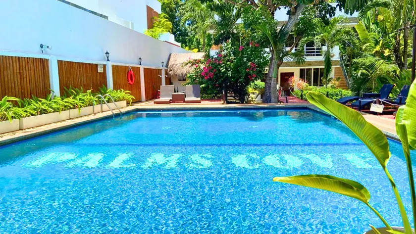 Palms Cove Resort - Image 1