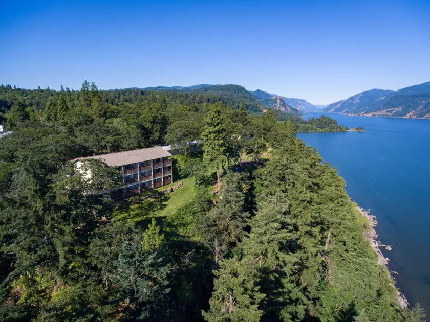 Westcliff Lodge - Image 1