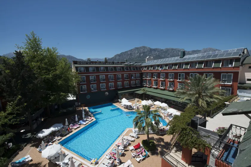 Asdem Park Otel - Image 1