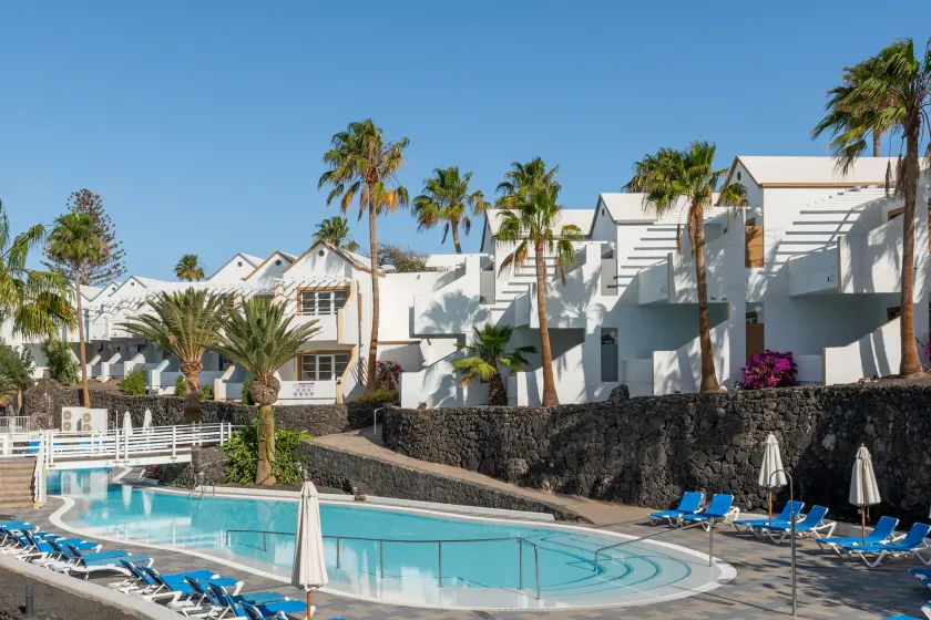 Apartamentos LIVVO Morromar - Image 1