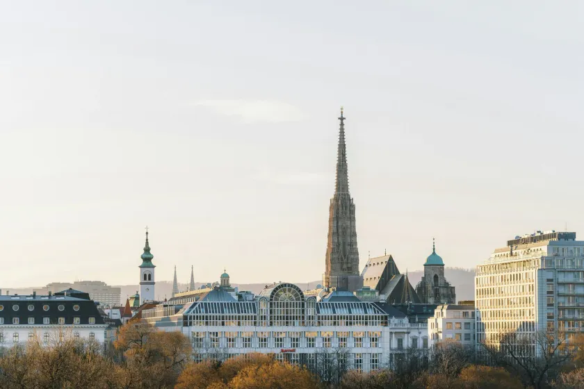 Vienna Marriott Hotel - Image 1