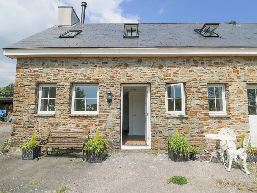 The Old Stable - Image 1