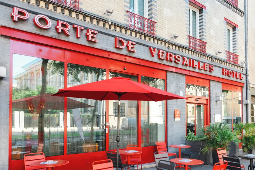 Porte de Versailles Hotel - Image 1
