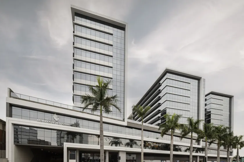 Intercity Canoas - Image 1