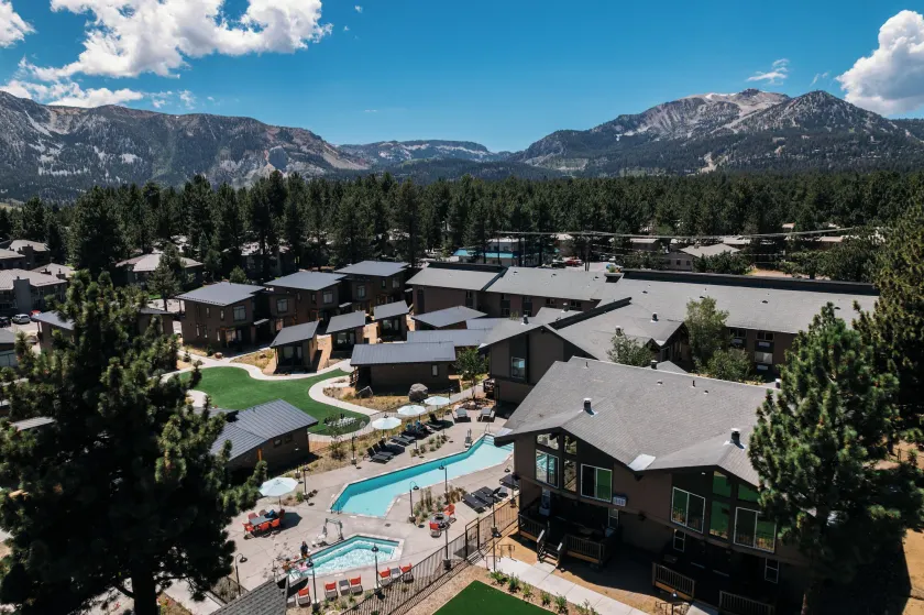 Outbound Mammoth  - Image 1