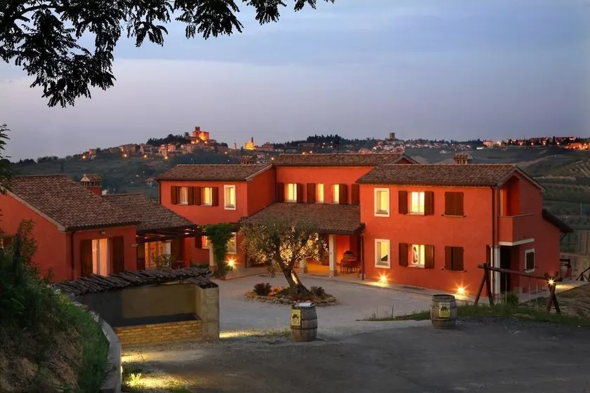 Villa Venti - Craft Wine & Hospitality - Image 1