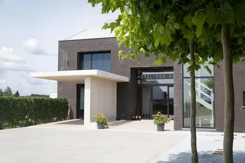 Hotel Den Berg - Image 1