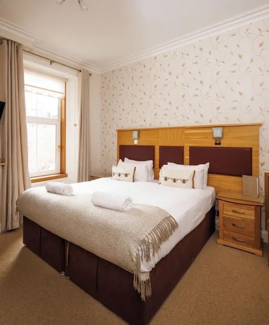Cleveden House by The Dunvegan - Room