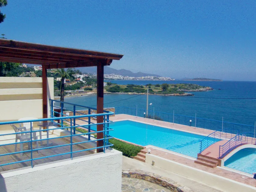 Poppy Villas - Image 1