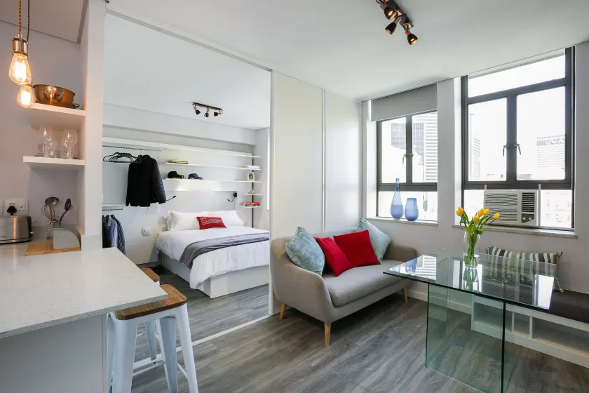 106 on Adderley Accommodation - Image 1