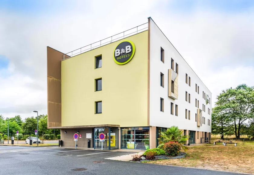 B&B HOTEL Nantes Savenay - Image 1
