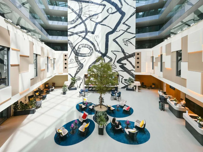 Mercure Geneva Airport - Image 1