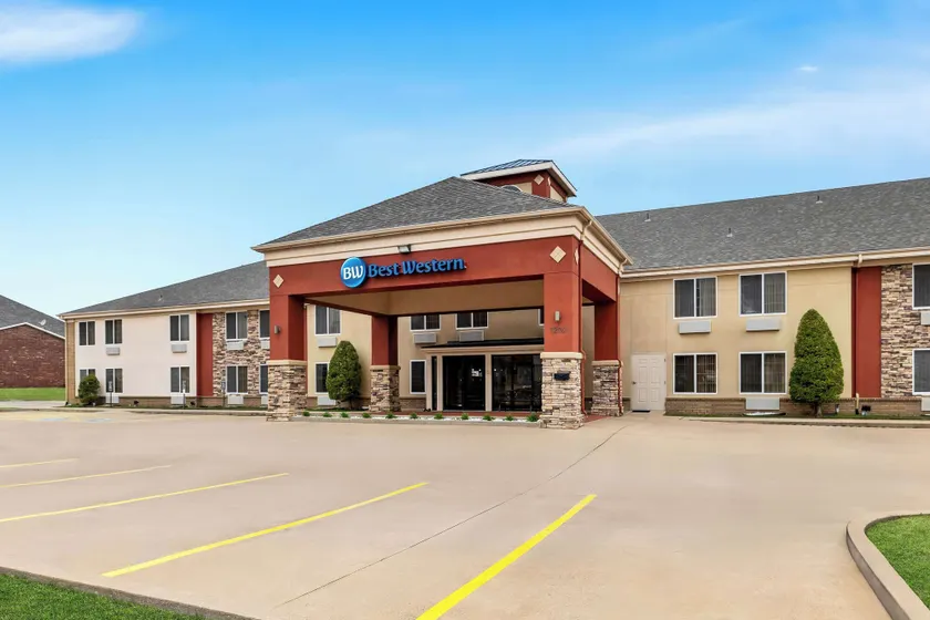 Best Western Kenosha Inn - Image 1