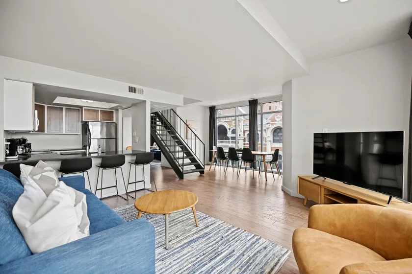 Littlefield Lofts, hosted by Placemakr - 6th Street - Image 1