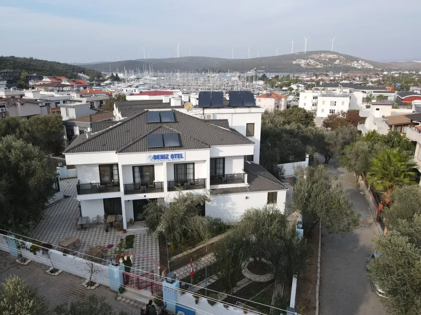 Deniz Otel - Image 1