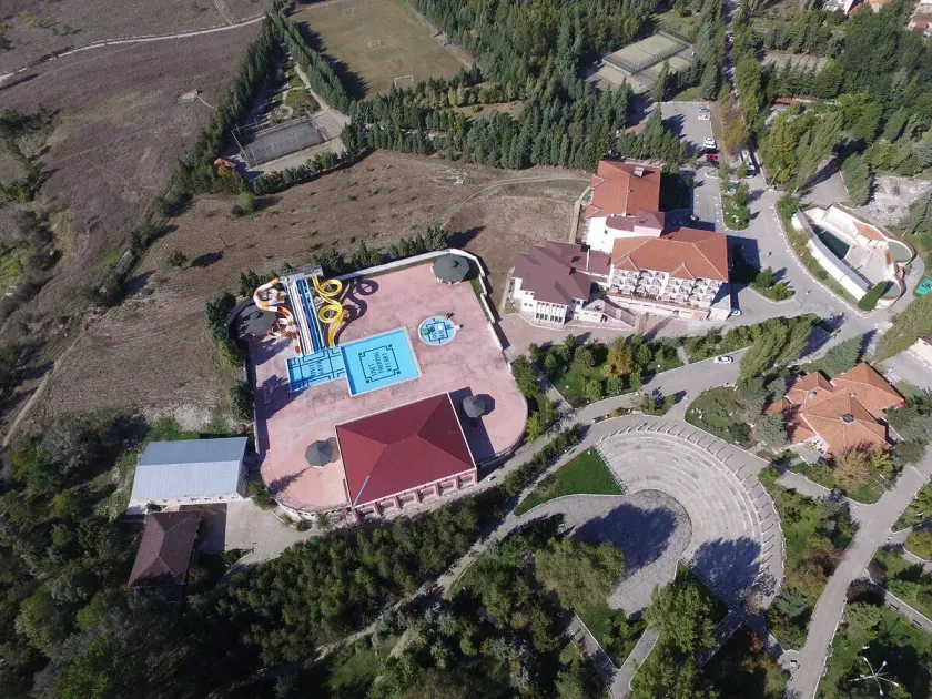 Queen Thermal Resort Hotel & Spa - Image 1