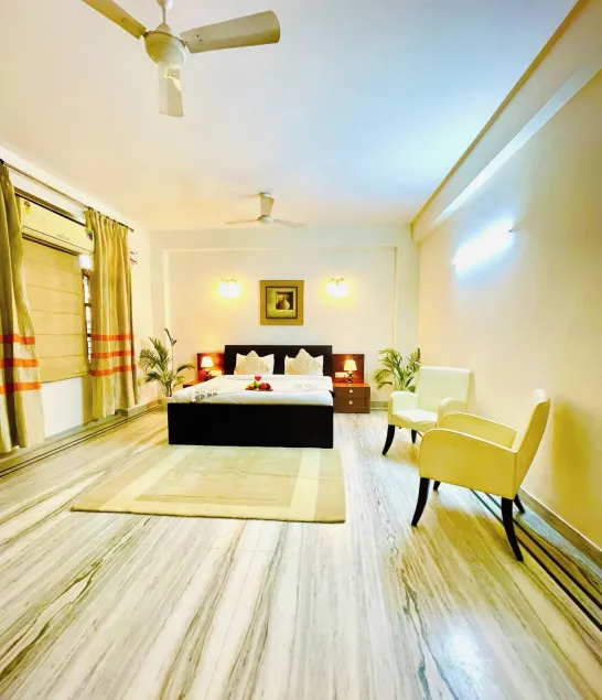 BedChambers Serviced Apartments - Artemis Hospital - Image 1