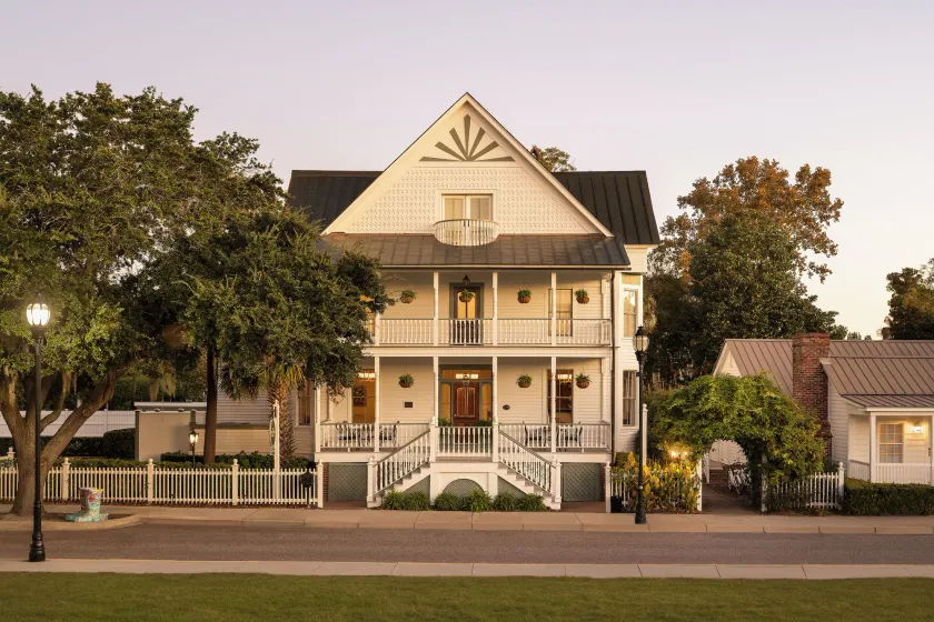 The Beaufort Inn - Image 1