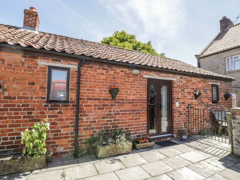 Chestnut Cottage - Image 1