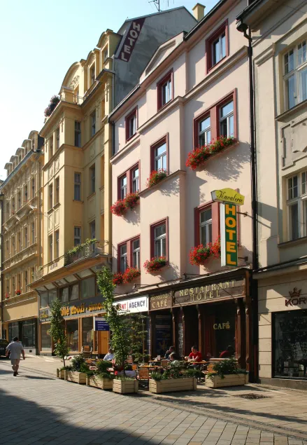 Hotel Kavalerie - Image 1