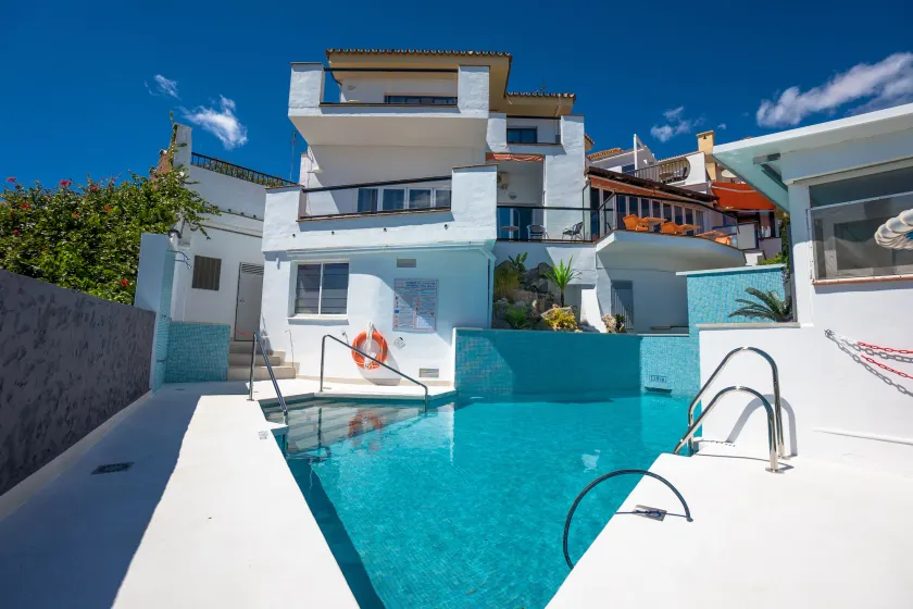 Hostal Casa Mercedes - Image 1