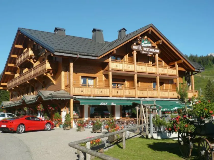 Hôtel Restaurant "Les Sapins" Wellness & Gourmet - Image 1