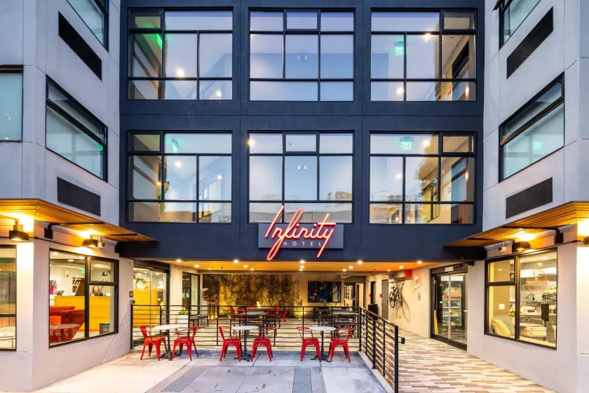 Infinity Hotel San Francisco, Tapestry Collection by Hilton - Image 1