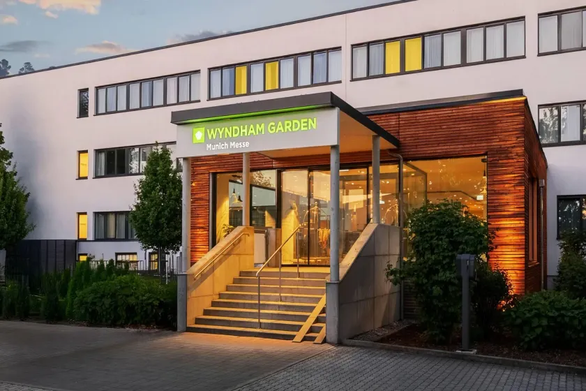 Wyndham Garden Munich Messe - Image 1