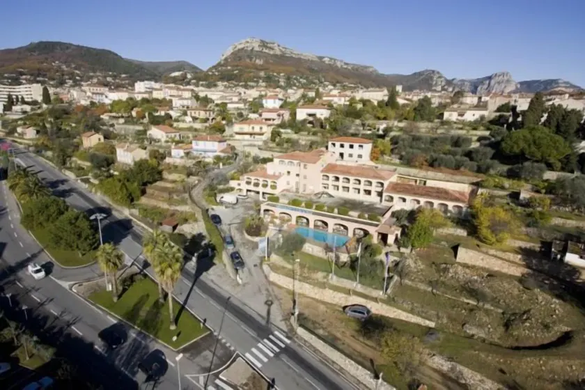 Mas de Vence - Hotel-Restaurant - Image 1