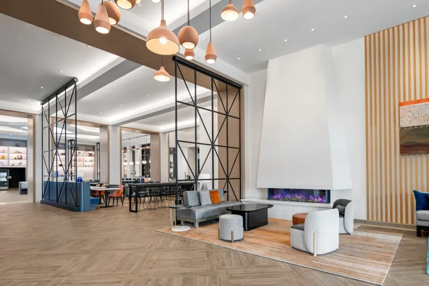 Delta Hotels by Marriott Santa Clara - Image 1