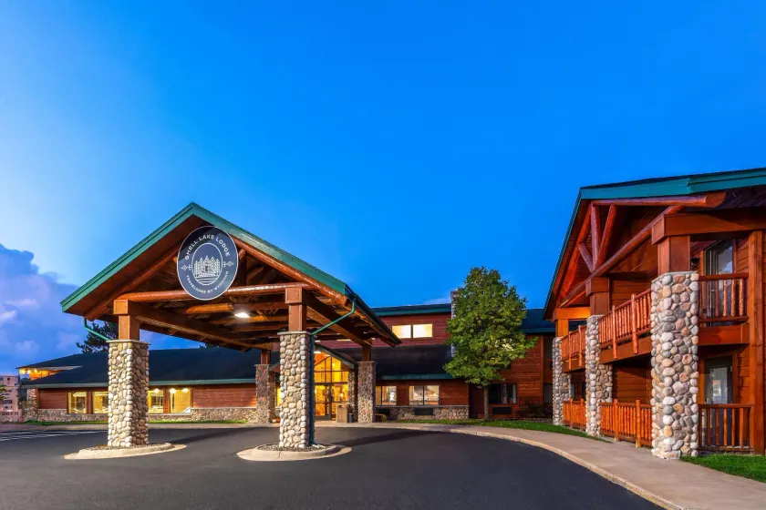Shell Lake Lodge, a Travelodge by Wyndham - Image 1