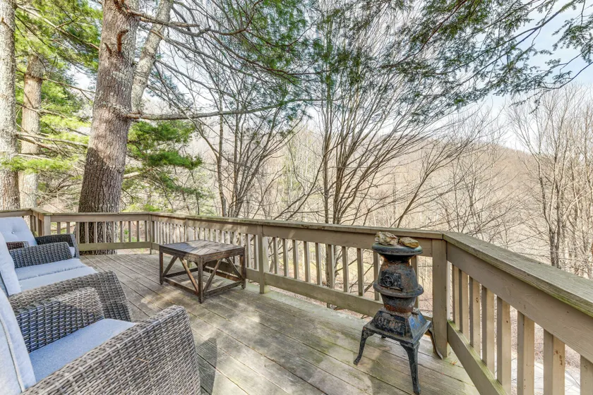 Fire Pit & Mountain Views: Waynesville Retreat! - Image 1