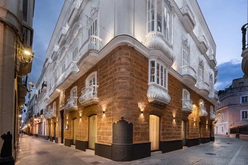 Áurea Casa Palacio Sagasta by Eurostars Hotel Company - Image 1