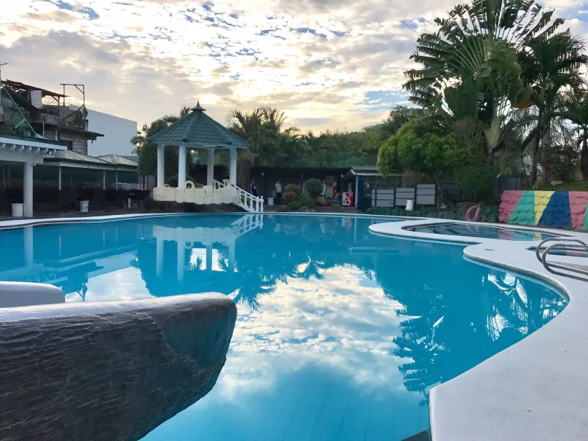 V Resort Dasma - Image 1