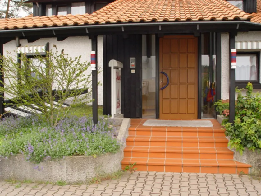 L'Auberge - Image 1