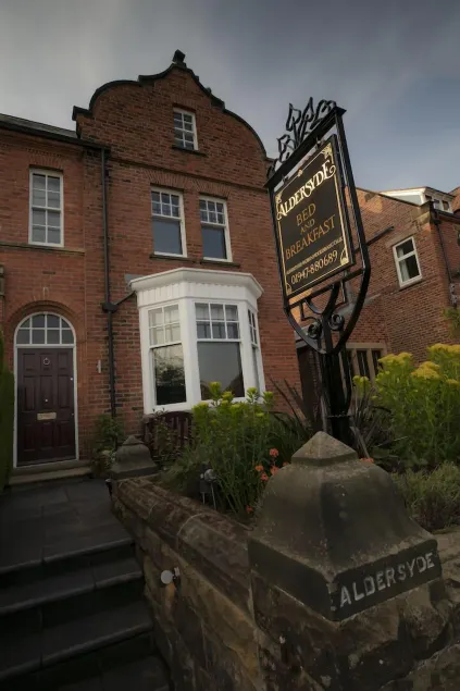 Aldersyde Bed and Breakfast - Image 1