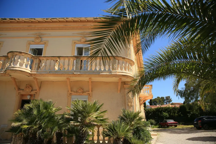 Hôtel Du Soleil - Image 1