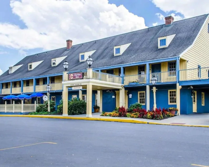 Clarion Inn Strasburg - Lancaster - Image 1