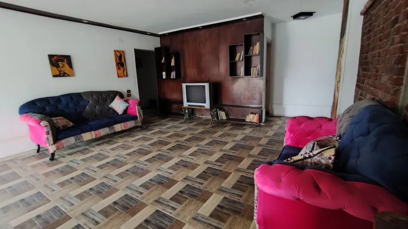 Invitation Hotel - Image 1