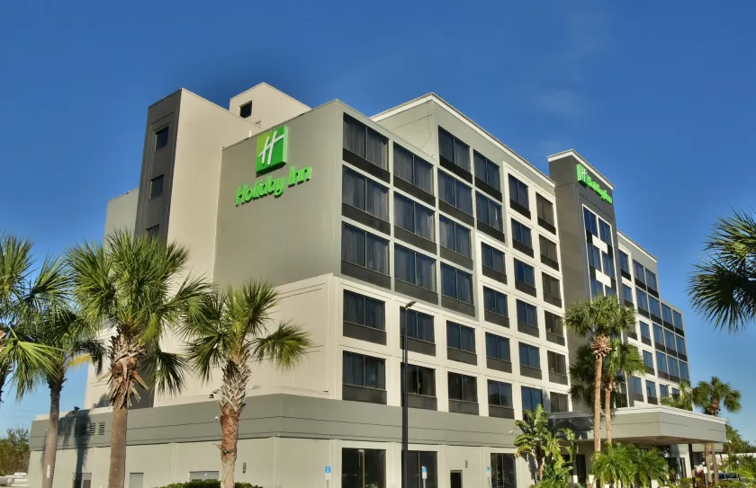 Holiday Inn Orlando East-UCF Area by IHG - Image 1