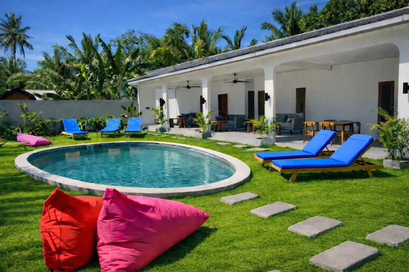 Wanderlust Hostel - Highest Privacy Hostel In Kuta - Big Clear Pool - Fast Internet - Image 1